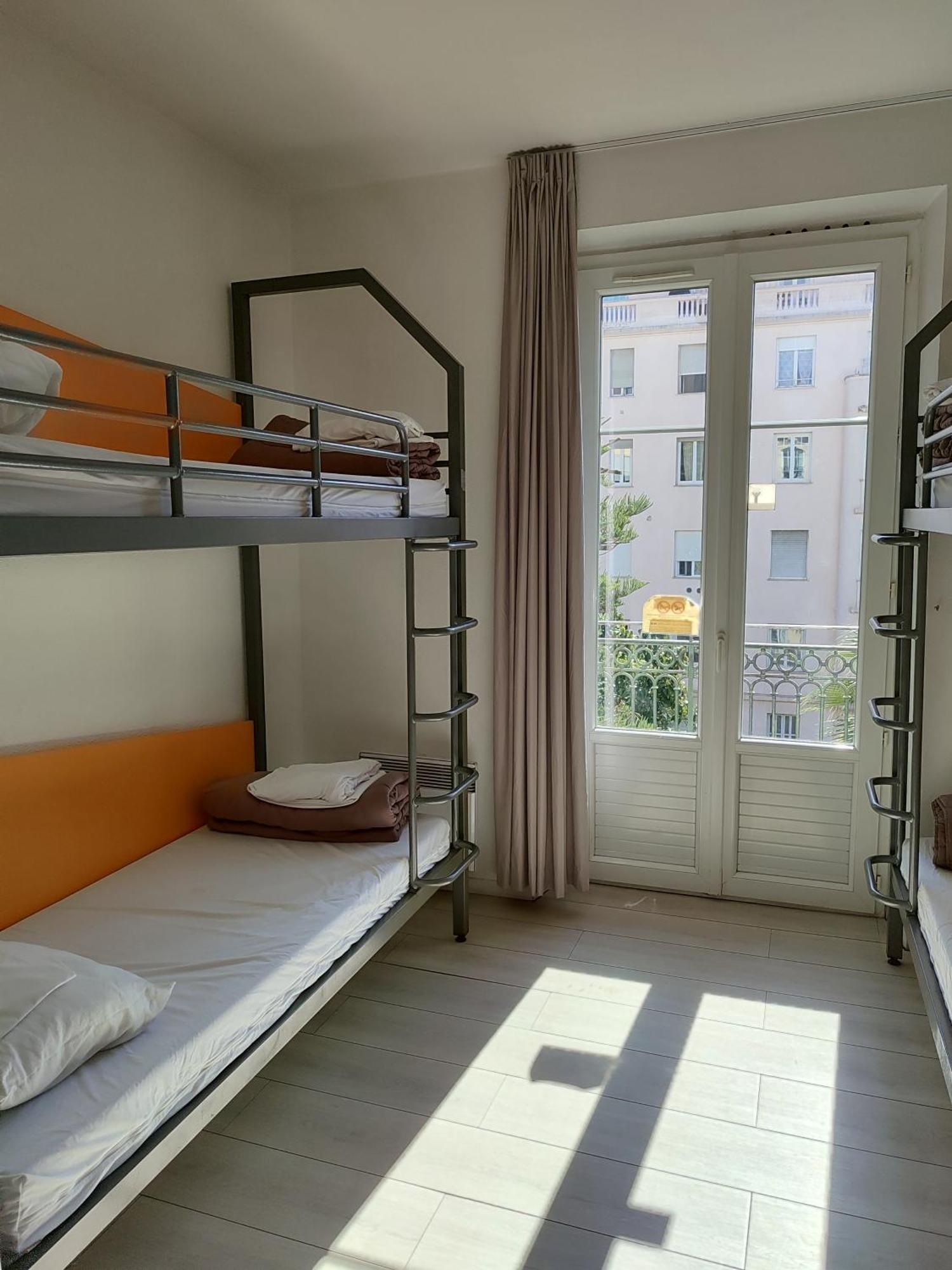 Auberge De Jeunesse Hi Nice Les Camelias Ngoại thất bức ảnh
